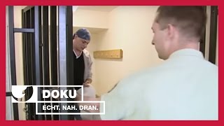 Erste Tage im Knast  Experience  Die Reportage  kabel eins Doku [upl. by Enelram]